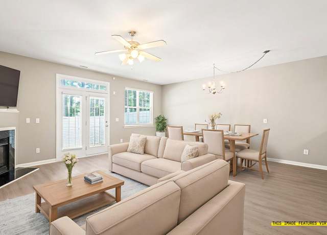 Property at 8253 Martello Ln, Raleigh, NC 27613, 3 beds, 2.5 baths
