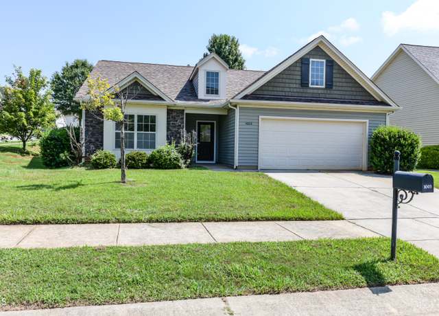 Property at 1003 Bridlemine Dr, Fuquay Varina, NC 27526, 3 beds, 2 baths