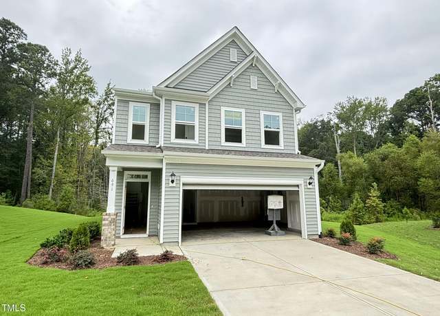 Property at 691 Highview Dr, Benson, NC 27504, 3 beds, 2.5 baths