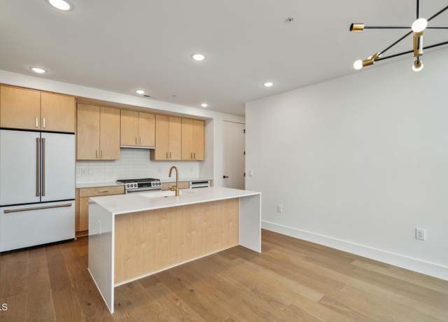 Property at 29 Enterprise St #309, Raleigh, NC 27607, 3 beds, 3 baths