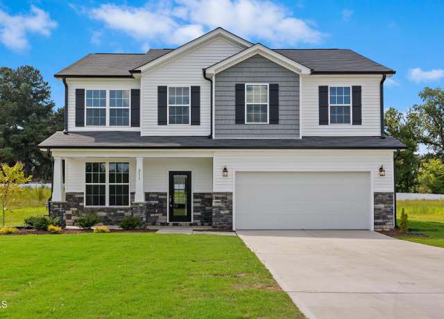 Property at 21 Green Links Dr, Cameron, NC 28326, 4 beds, 2.5 baths