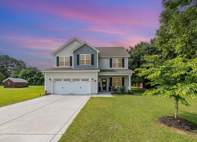 Property at 108 Pointe Dr, La Grange, NC 28551, 4 beds, 2.5 baths