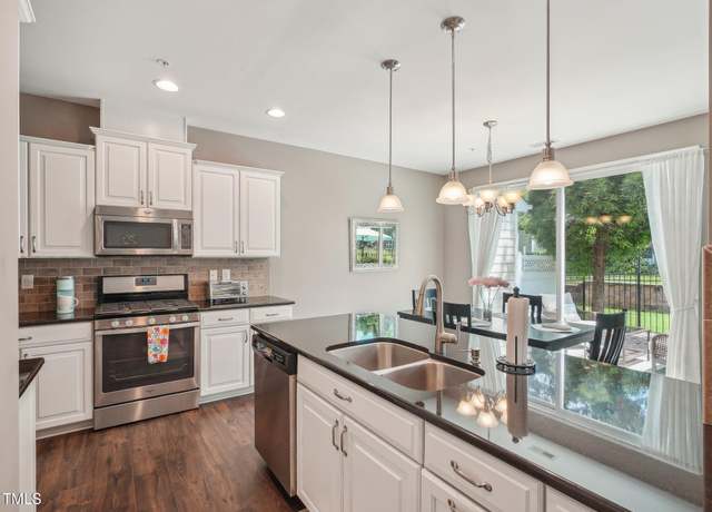 Property at 10112 Knotty Pine Ln, Raleigh, NC 27617, 3 beds, 2.5 baths