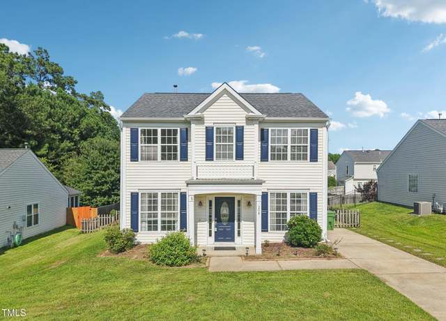 Property at 208 N Weststone Blvd, Fuquay Varina, NC 27526, 4 beds, 2.5 baths
