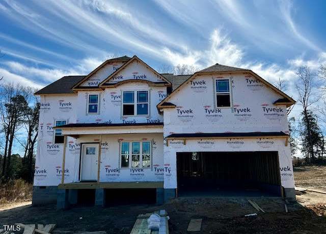Property at 48 Golden View Pl, Zebulon, NC 27597, 3 beds, 2.5 baths