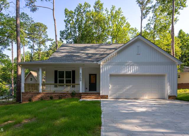 Property at 6069 Jones Cir, Sanford, NC 27332, 3 beds, 2 baths