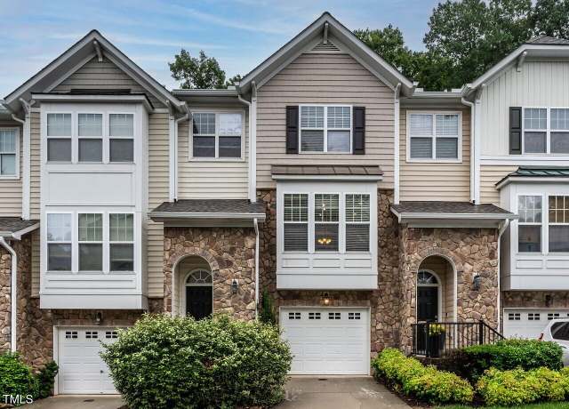 Property at 6206 Braidwood Ct, Raleigh, NC 27612, 4 beds, 3.5 baths