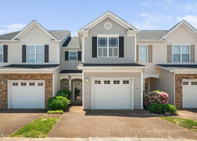 Property at 2609 Asher View Ct, Raleigh, NC 27606, 2 beds, 2.5 baths