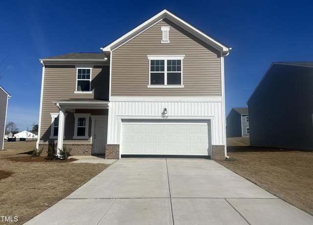 Property at 1137 Centerview Dr, Nashville, NC 27856, 3 beds, 2.5 baths