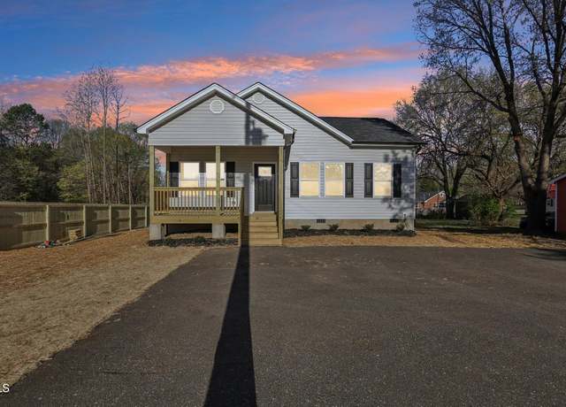 Property at 109 Faucette Ave, Burlington, NC 27215, 3 beds, 2 baths
