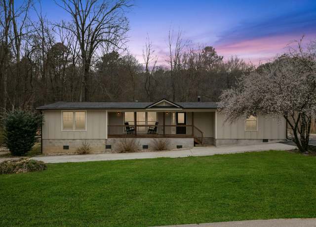 Property at 212 Bluefield Dr, Garner, NC 27529, 3 beds, 2 baths