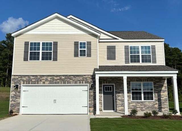 Property at 1067 Misty Creek Dr, Aberdeen, NC 28315, 5 beds, 3 baths