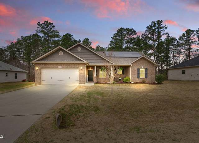 Property at 38 Parkside Dr, Lillington, NC 27546, 3 beds, 2 baths