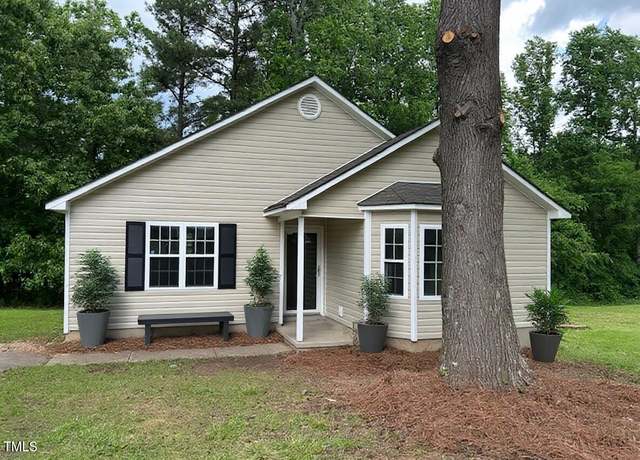 Property at 284 Irvan St, Clayton, NC 27520, 3 beds, 2 baths
