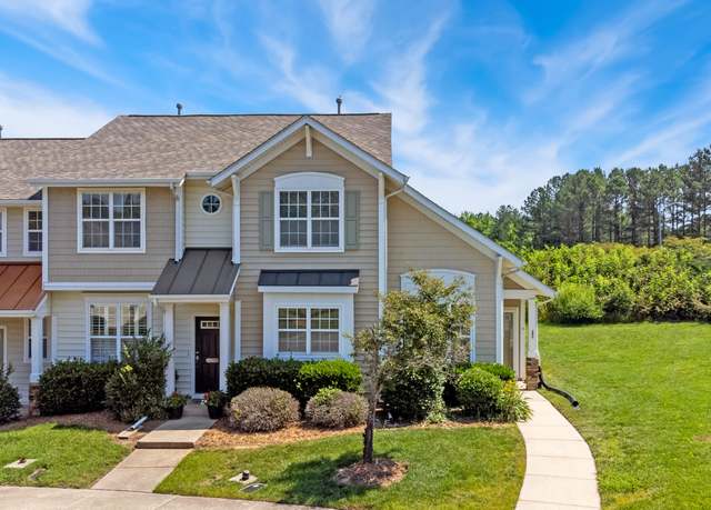Property at 15 Canary Ct, Durham, NC 27713, 3 beds, 2.5 baths