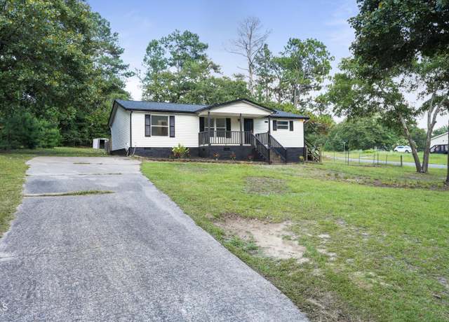 Property at 16 Lincoln Ln, Cameron, NC 28326, 3 beds, 2 baths
