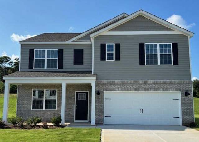 Property at 971 Misty Creek Dr, Aberdeen, NC 28315, 5 beds, 3 baths