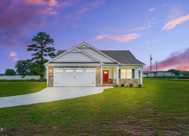 Property at 1407 Stoney Creek Church Rd, Goldsboro, NC 27534, 3 beds, 2 baths