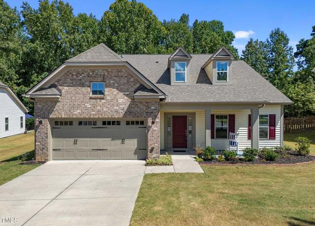 Property at 811 Tupelo Glen Ct, Fuquay Varina, NC 27526, 3 beds, 2 baths