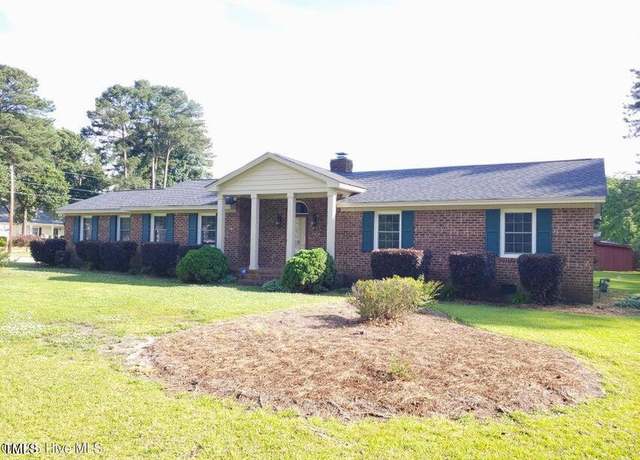 Property at 3902 Little John Dr N, Wilson, NC 27896, 3 beds, 2 baths