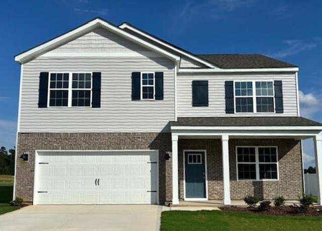 Property at 950 Misty Creek Dr, Aberdeen, NC 28315, 5 beds, 3 baths
