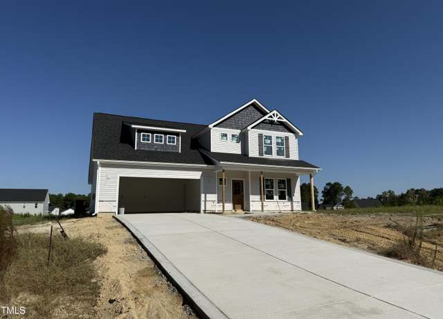 Property at 76 Tuskeegee Dr, Smithfield, NC 27577, 4 beds, 2.5 baths