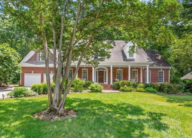 Property at 300 Bordeaux Ln, Cary, NC 27511, 5 beds, 3.5 baths