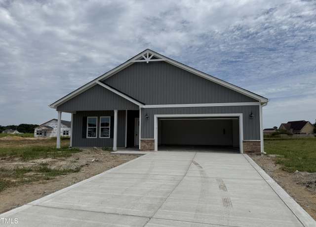 Property at 104 Bella Pl, La Grange, NC 28551, 4 beds, 2 baths
