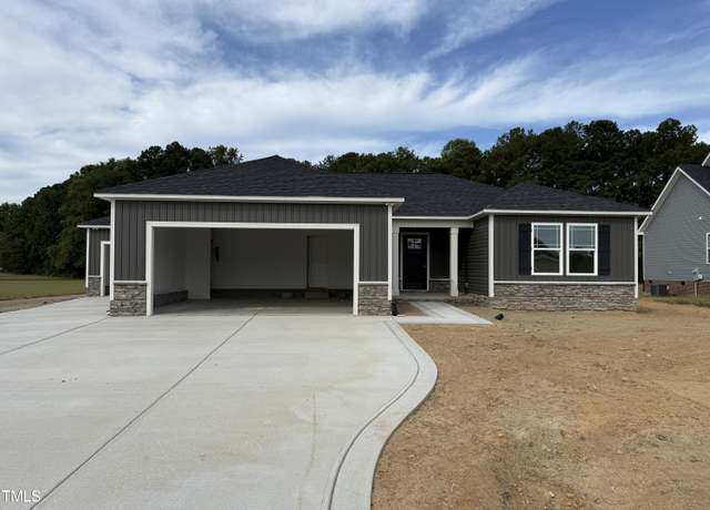 Property at 215 Maxwell Farm Ln, Selma, NC 27576, 3 beds, 2 baths