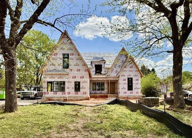 Property at 1218 Kingwood Dr, Raleigh, NC 27609, 5 beds, 6 baths