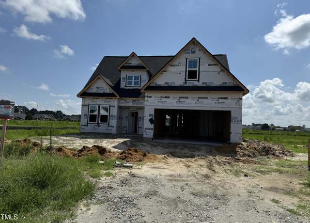 Property at 102 Bella Pl, La Grange, NC 28551, 3 beds, 2.5 baths