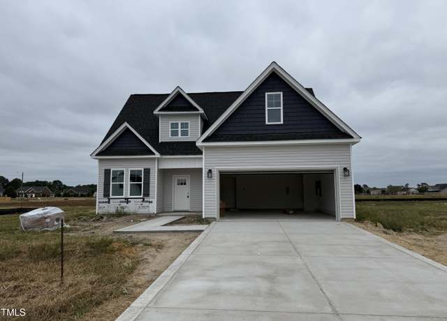 Property at 102 Bella Pl, La Grange, NC 28551, 3 beds, 2.5 baths