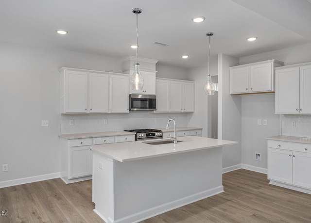 Property at 315 Gregory Village Dr, Lillington, NC 27546, 3 beds, 2.5 baths