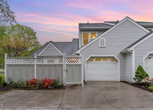 Property at 201 Lakewater Dr, Cary, NC 27511, 3 beds, 2.5 baths