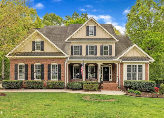 Property at 124 Mantle Dr, Clayton, NC 27527, 4 beds, 3.5 baths