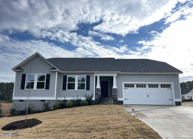 Property at 172 Tulipfield Way, Benson, NC 27504, 3 beds, 2 baths
