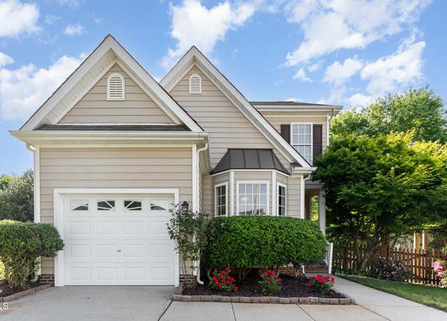 Property at 5504 Creekdale Cir, Raleigh, NC 27612, 3 beds, 2.5 baths