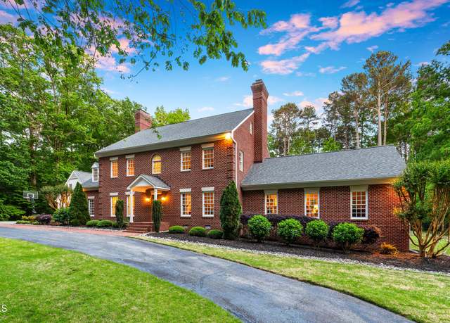 Property at 500 Old Greensboro Rd, Chapel Hill, NC 27516, 5 beds, 6 baths