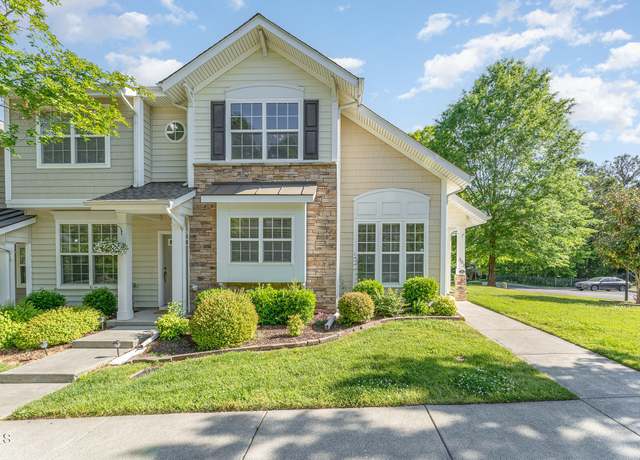 Property at 302 Red Elm Dr, Durham, NC 27713, 3 beds, 2.5 baths