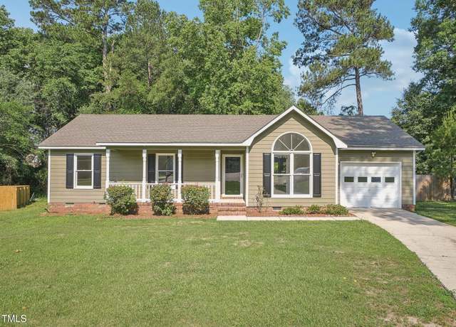 Property at 6712 Potters Ct, Fayetteville, NC 28314, 3 beds, 2 baths