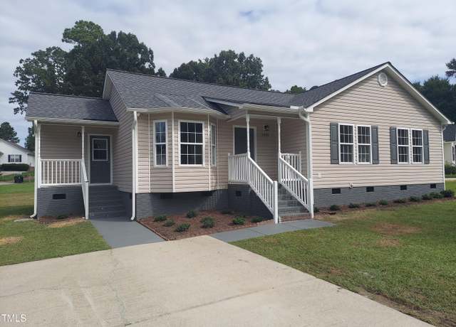 Property at 1436 Smokey Mountain Dr, Zebulon, NC 27597, 3 beds, 2 baths