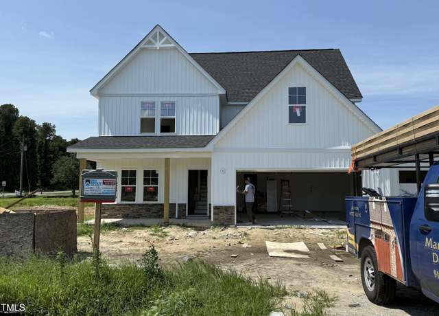 Property at 101 Hudson Village Dr, La Grange, NC 28551, 4 beds, 3 baths