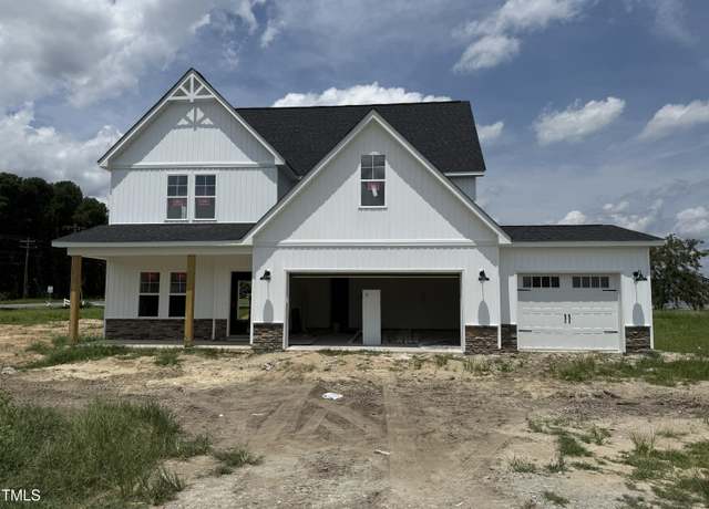 Property at 101 Hudson Village Dr, La Grange, NC 28551, 4 beds, 3 baths