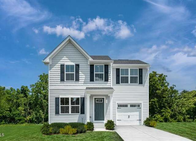 Property at 221 N Coral Bells Way, Four Oaks, NC 27524, 3 beds, 2.5 baths