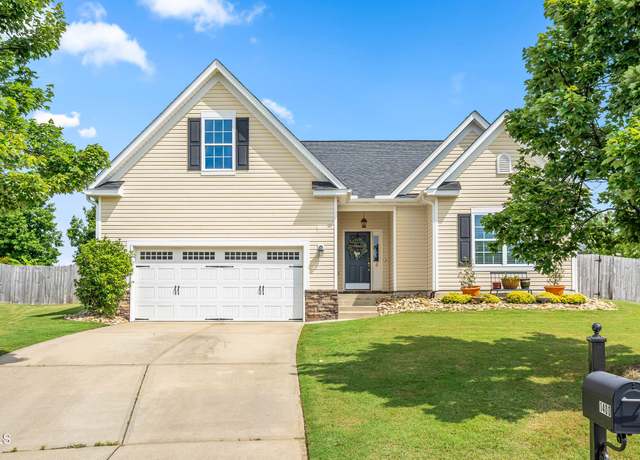 Property at 1400 Manley Ct, Fuquay Varina, NC 27526, 3 beds, 2 baths