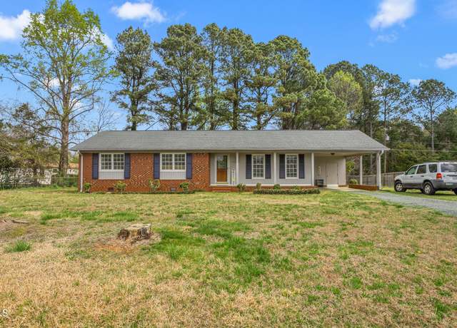 Property at 2169 Northcrest Dr, Elon, NC 27244, 3 beds, 1.5 baths
