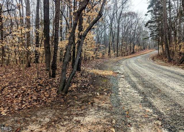 Property at 3 Roanoke Dr, Clarksville, VA 23927