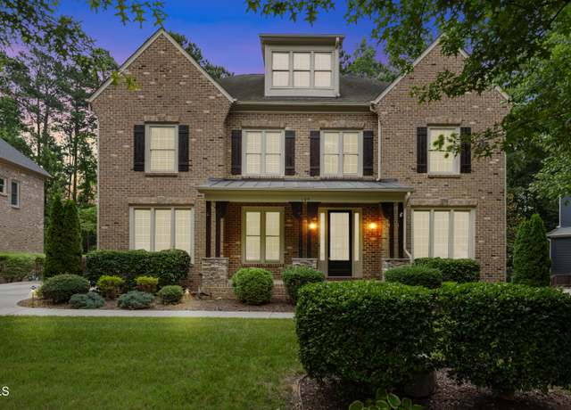Property at 109 Aspenridge Dr, Holly Springs, NC 27540, 5 beds, 4.5 baths