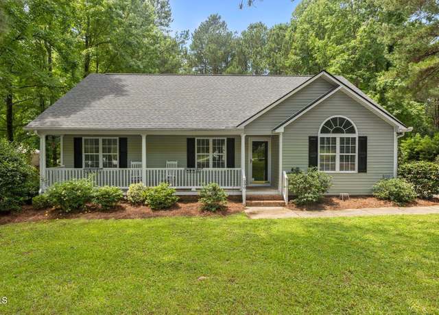 Property at 296 Gordon Farm Dr, Benson, NC 27504, 3 beds, 2 baths