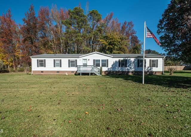 Property at 134 Larry Ln, Dunn, NC 28334, 4 beds, 2 baths